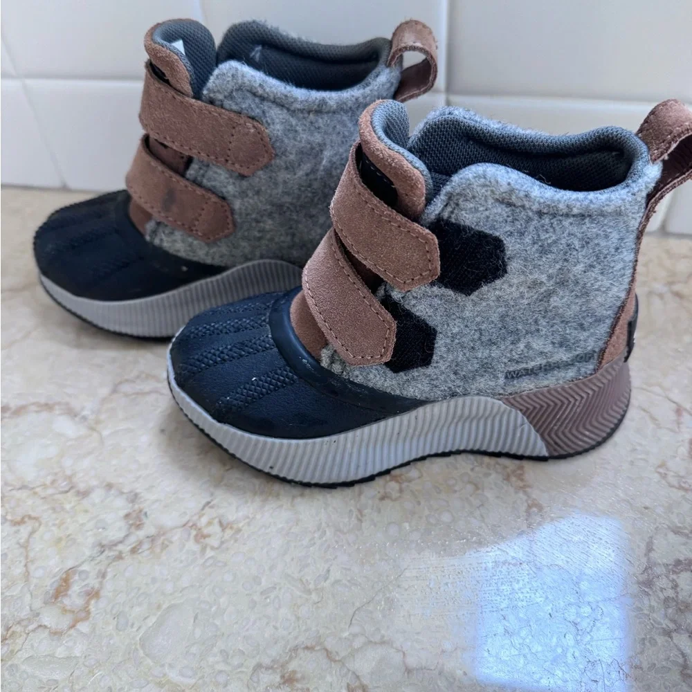 Kids' Brown and Gray Shoes - Picture 2 of 6